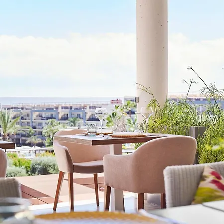 Aparthotel Zafiro Palace Alcudia 5*
